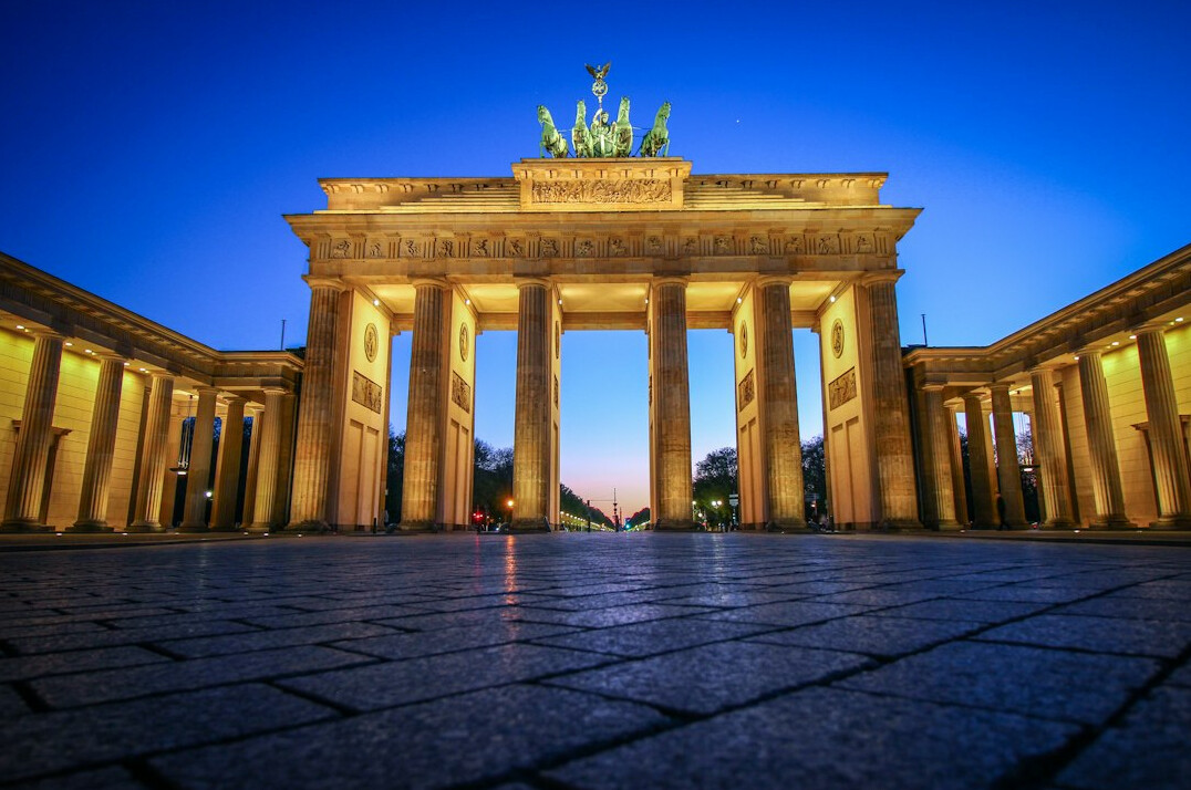 brandenburg gate during berlin wall